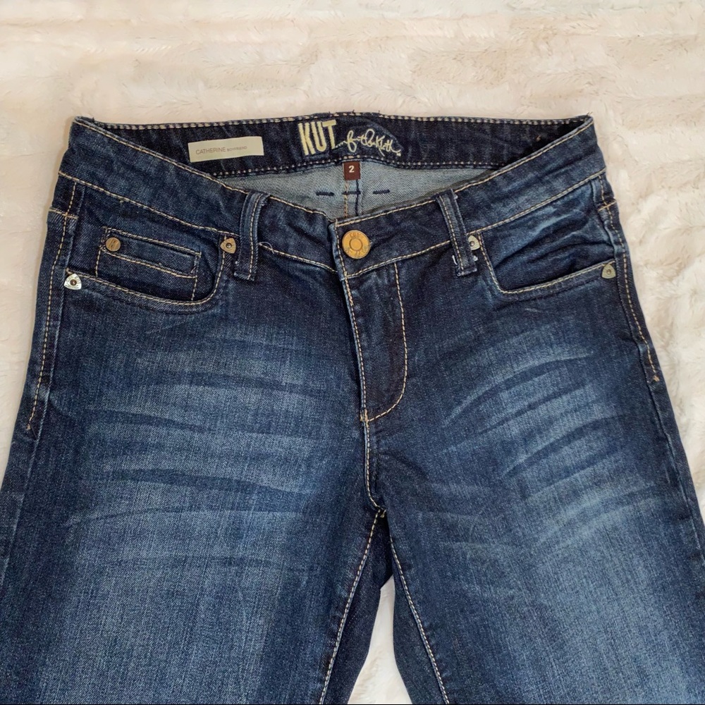 2 Pairs Kut from the Kloth Catherine Boyfriend Jeans - Picture 3 of 12